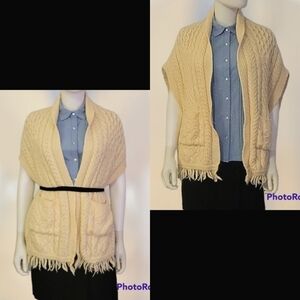 Inis CRAFTS IRISH Merino WOOL Cable Knit Fringe CAPE Shawl One Size